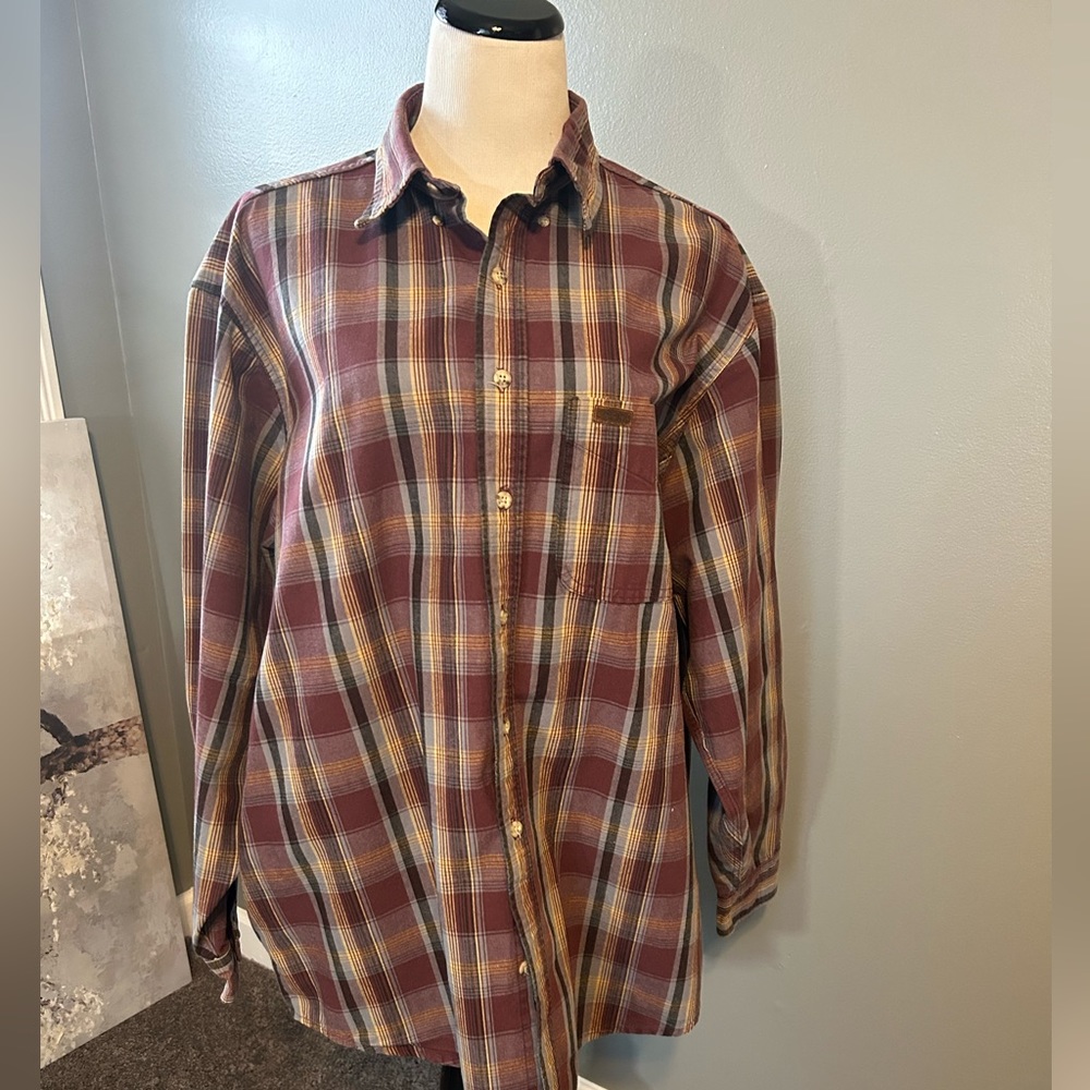 Carhartt men’s button‎ down shirt size XL
